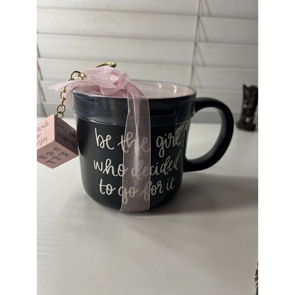 Mug Gif Set with Cub Keychain - Picture 1 of 9